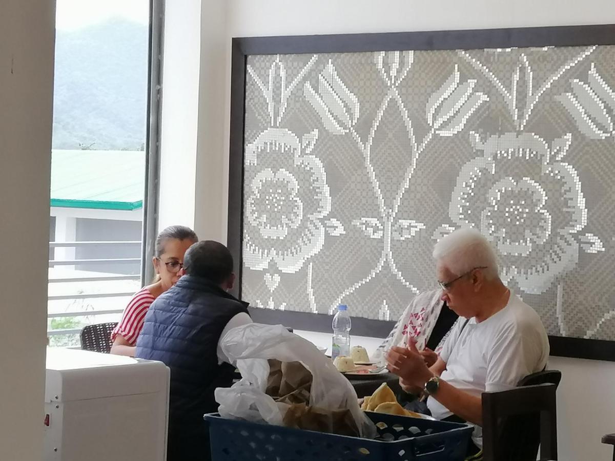 Hotel Rupert A Baler Eksteriør billede
